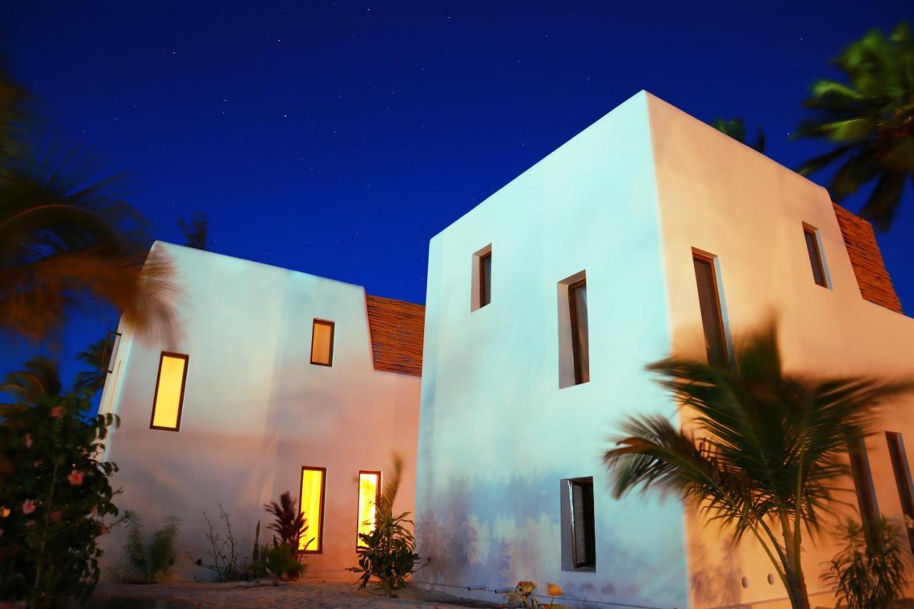 Kijani Beach Villas Bwejuu Kültér fotó
