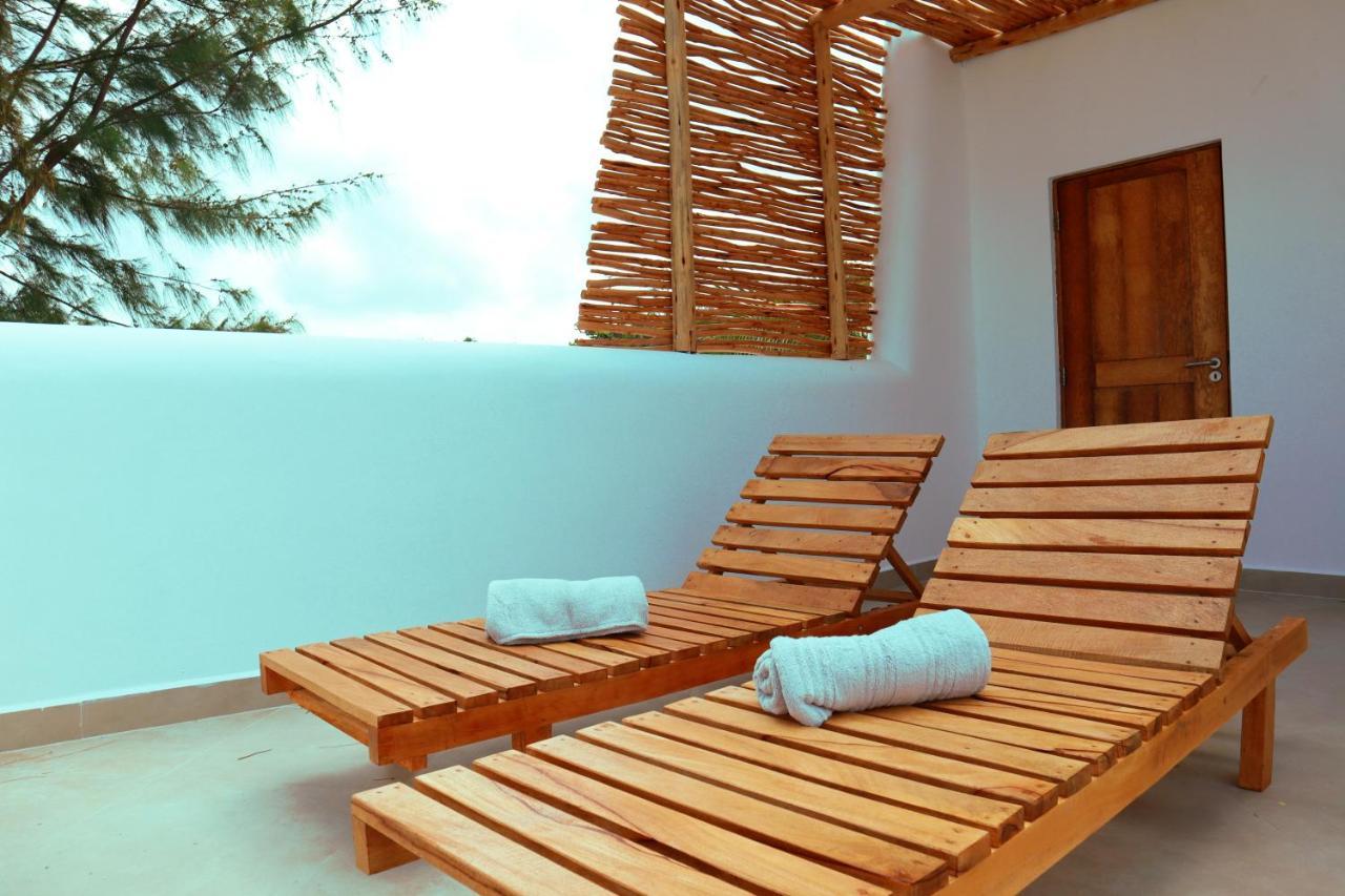 Kijani Beach Villas Bwejuu Kültér fotó